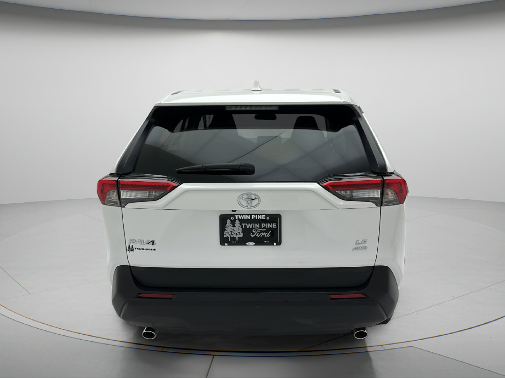 Used 2025 Toyota RAV4 LE AWD/4WD image 7