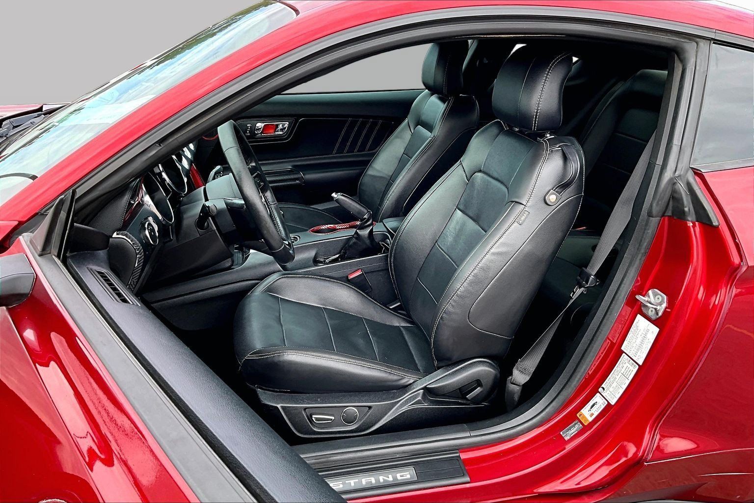 Used 2017 Ford Mustang GT Premium RWD image 25
