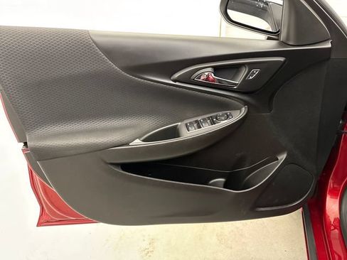 Certified 2024 Chevrolet Malibu RS w/ LPO, Floor Liner Package FWD image 11