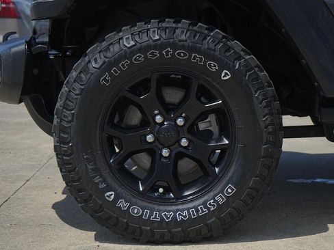 Used 2021 Jeep Wrangler Unlimited Sport image 7