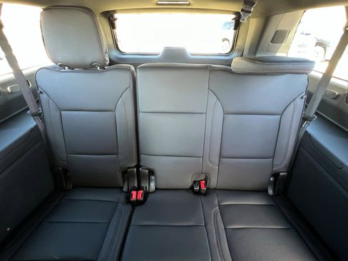 New 2026 Chevrolet Suburban High Country w/ Sun And Tow Package image 23