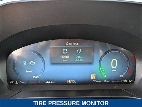 Certified 2025 Ford Escape Platinum image 14