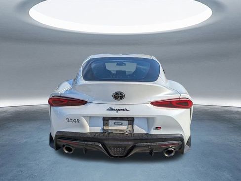 Used 2023 Toyota Supra Premium image 5