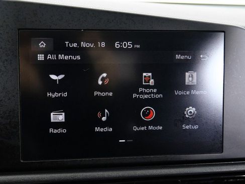 Used 2024 Kia Niro LX image 21