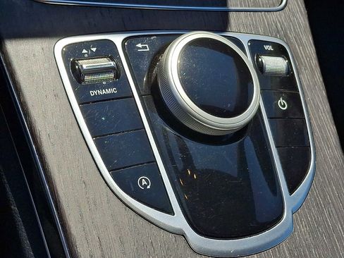 Used 2019 Mercedes-Benz C 300 4MATIC Sedan image 21