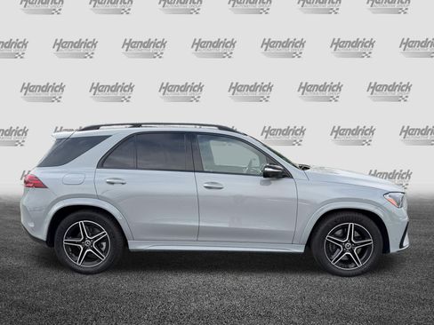 Certified 2025 Mercedes-Benz GLE 450 4MATIC image 11