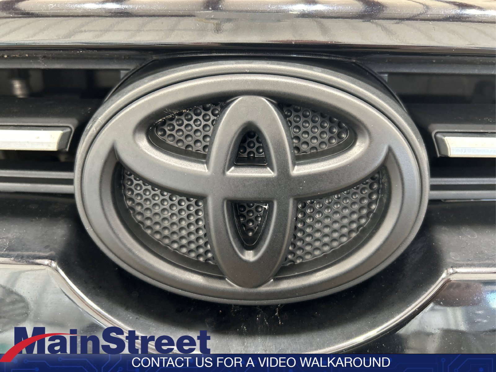 Used 2023 Toyota 4Runner TRD Off-Road Premium w/ Moonroof Package AWD/4WD image 23