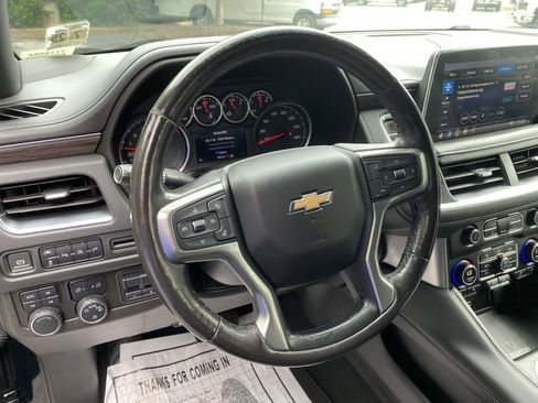 Used 2021 Chevrolet Tahoe LT w/ LT Signature Package AWD/4WD image 17
