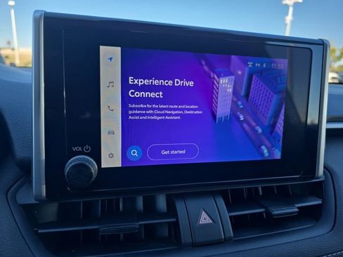 Certified 2024 Toyota RAV4 XLE image 21