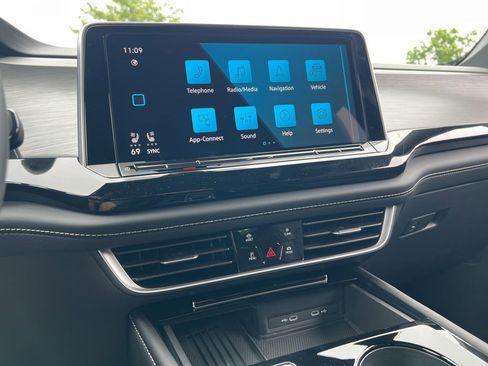 New 2026 Volkswagen Atlas Cross Sport SE AWD/4WD image 20