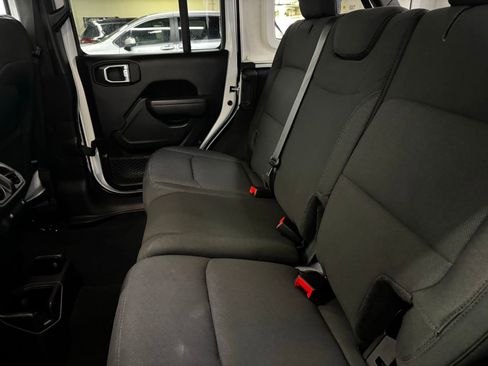 Used 2022 Jeep Wrangler Unlimited Sport w/ Uconnect 4C Nav & Sound Group AWD/4WD image 10