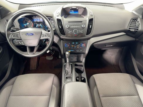 Used 2017 Ford Escape SE w/ SE Cold Weather Package image 17