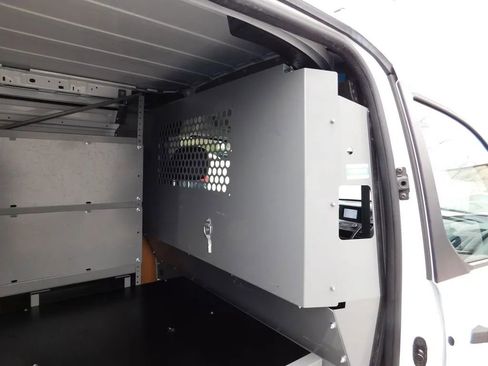 Used 2019 Ford Transit Connect XL image 10