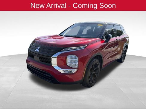 Used 2023 Mitsubishi Outlander SEL FWD image 1