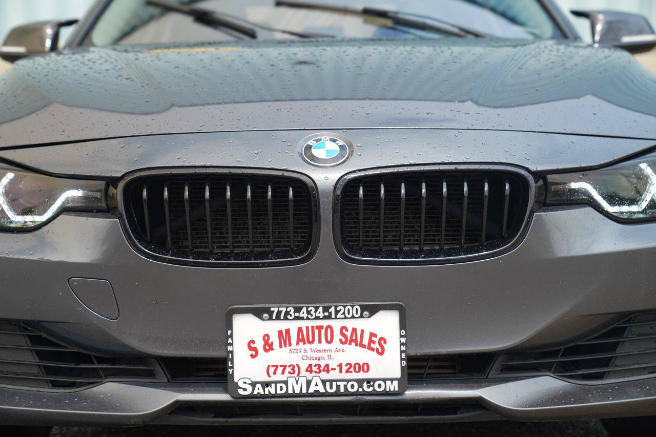 Used 2013 BMW 328i Sedan RWD image 4