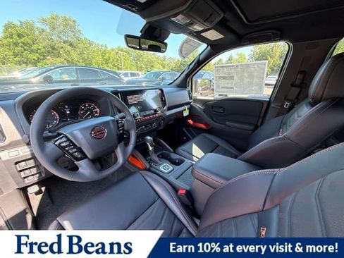 New 2026 Nissan Frontier PRO-4X w/ Pro Premium Package AWD/4WD image 18