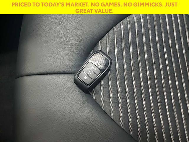 Used 2024 Toyota Camry SE w/ Convenience Package FWD image 10