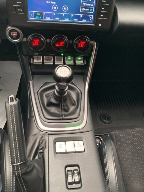 Certified 2025 Toyota GR86 Premium w/ Performance Package RWD image 31