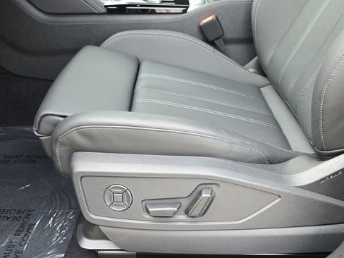 New 2026 Audi Q5 Premium Plus AWD/4WD image 17