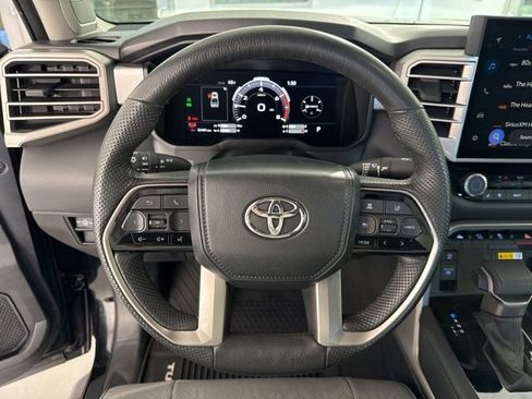Used 2024 Toyota Tundra Limited image 28