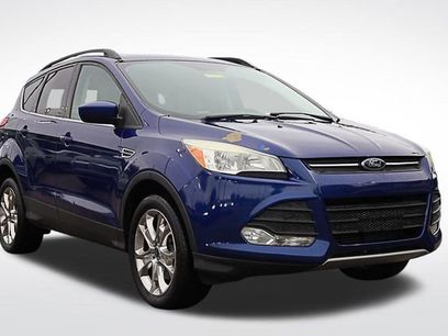 Used 2016 Ford Escape SE w/ SE Leather Comfort Package