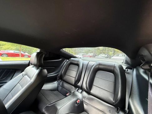 Used 2017 Ford Mustang GT Premium RWD image 25
