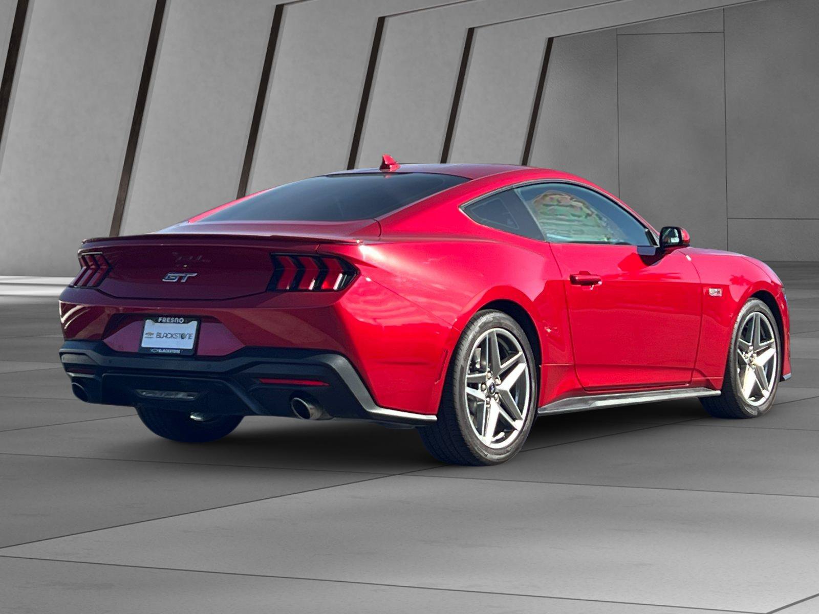 Used 2024 Ford Mustang GT RWD image 4