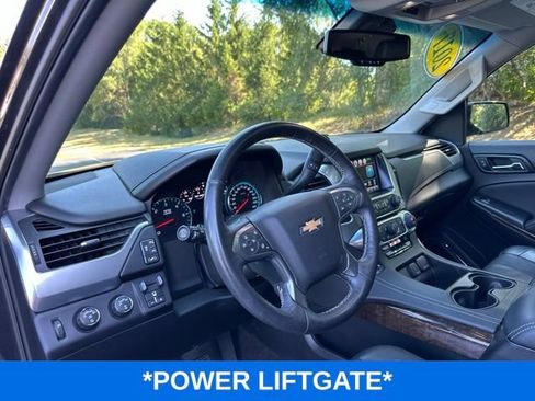 Used 2017 Chevrolet Tahoe LT w/ LT Signature Package AWD/4WD image 6