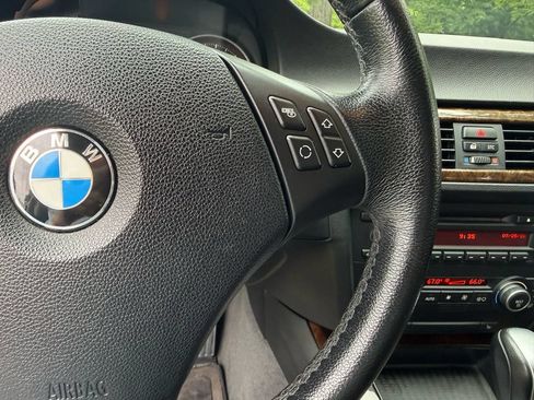 Used 2009 BMW 328i Sedan RWD image 21