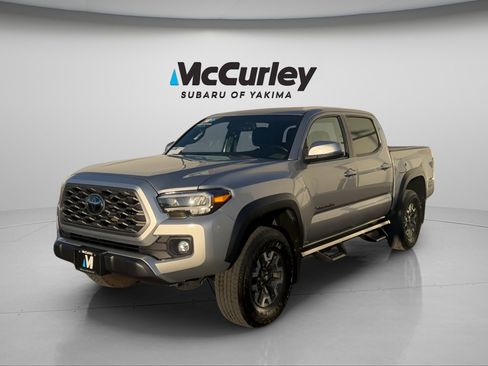 Used 2023 Toyota Tacoma TRD Off-Road w/ TRD Premium Off Road Package AWD/4WD image 1