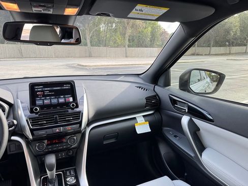 New 2025 Mitsubishi Eclipse Cross SEL image 27