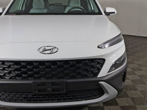Used 2023 Hyundai Kona SEL image 13