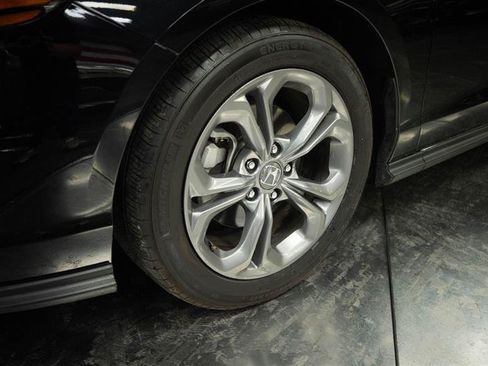 Used 2024 Honda Accord EX image 4