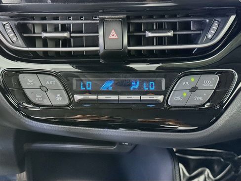 Certified 2021 Toyota C-HR LE FWD image 15