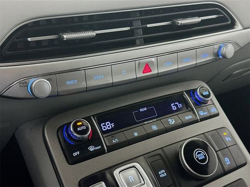 Used 2021 Hyundai Palisade SEL w/ Convenience Package image 18