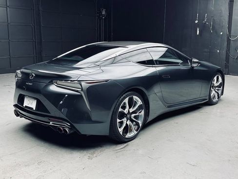 Used 2018 Lexus LC 500 Coupe w/ Performance Package RWD image 7