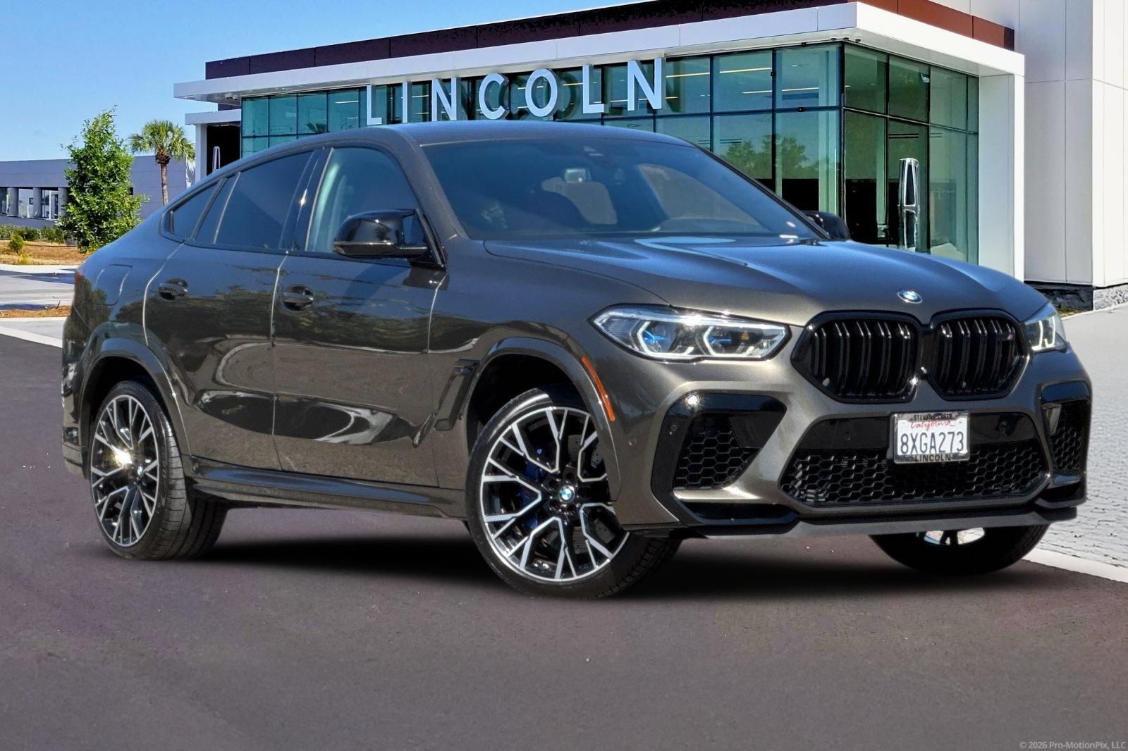 Used 2021 BMW X6 M w/ Competition Package AWD/4WD image 2