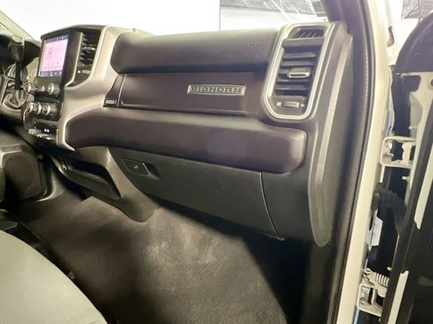 Used 2024 RAM 3500 Big Horn AWD/4WD image 34