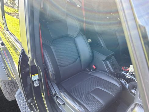 Used 2024 Ford Bronco Raptor AWD/4WD image 30