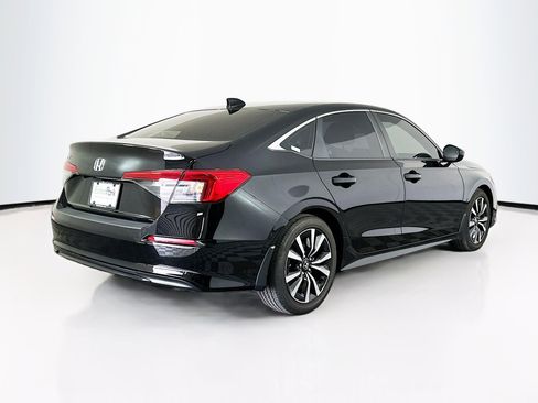 Used 2024 Honda Civic EX image 9