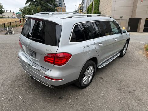 Used 2013 Mercedes-Benz GL 450 4MATIC image 7