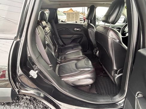 Used 2016 Jeep Cherokee Trailhawk w/ Leather Interior Group image 16