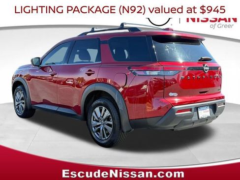 Certified 2024 Nissan Pathfinder SV w/ Lighting Package (N92) image 6