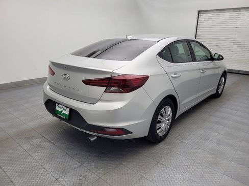 Used 2019 Hyundai Elantra SE image 9