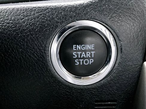 Used 2022 Toyota 4Runner Limited image 33