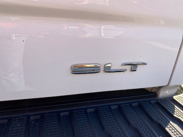Used 2021 GMC Sierra 1500 SLT w/ SLT Premium Package AWD/4WD image 5