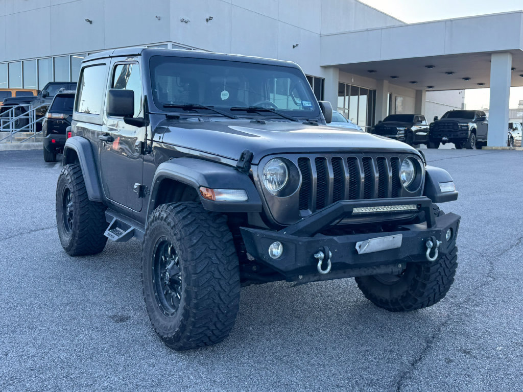 Used 2022 Jeep Wrangler Sport AWD/4WD image 2
