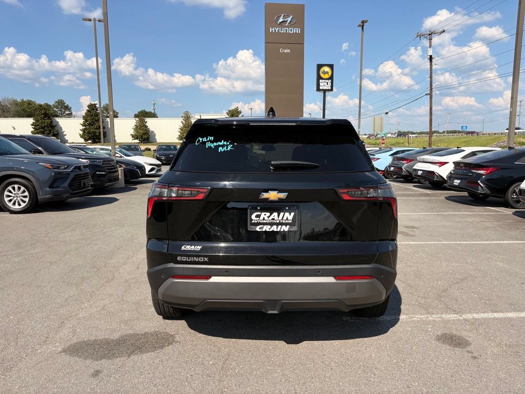 Used 2025 Chevrolet Equinox LT FWD image 6