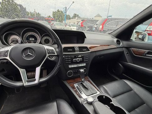 Used 2014 Mercedes-Benz C 300 4MATIC Sedan image 8