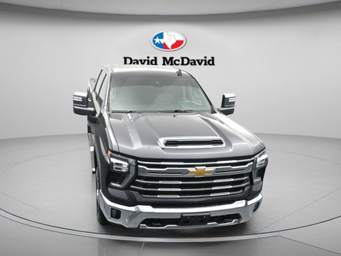 Used 2024 Chevrolet Silverado 2500 LTZ image 35